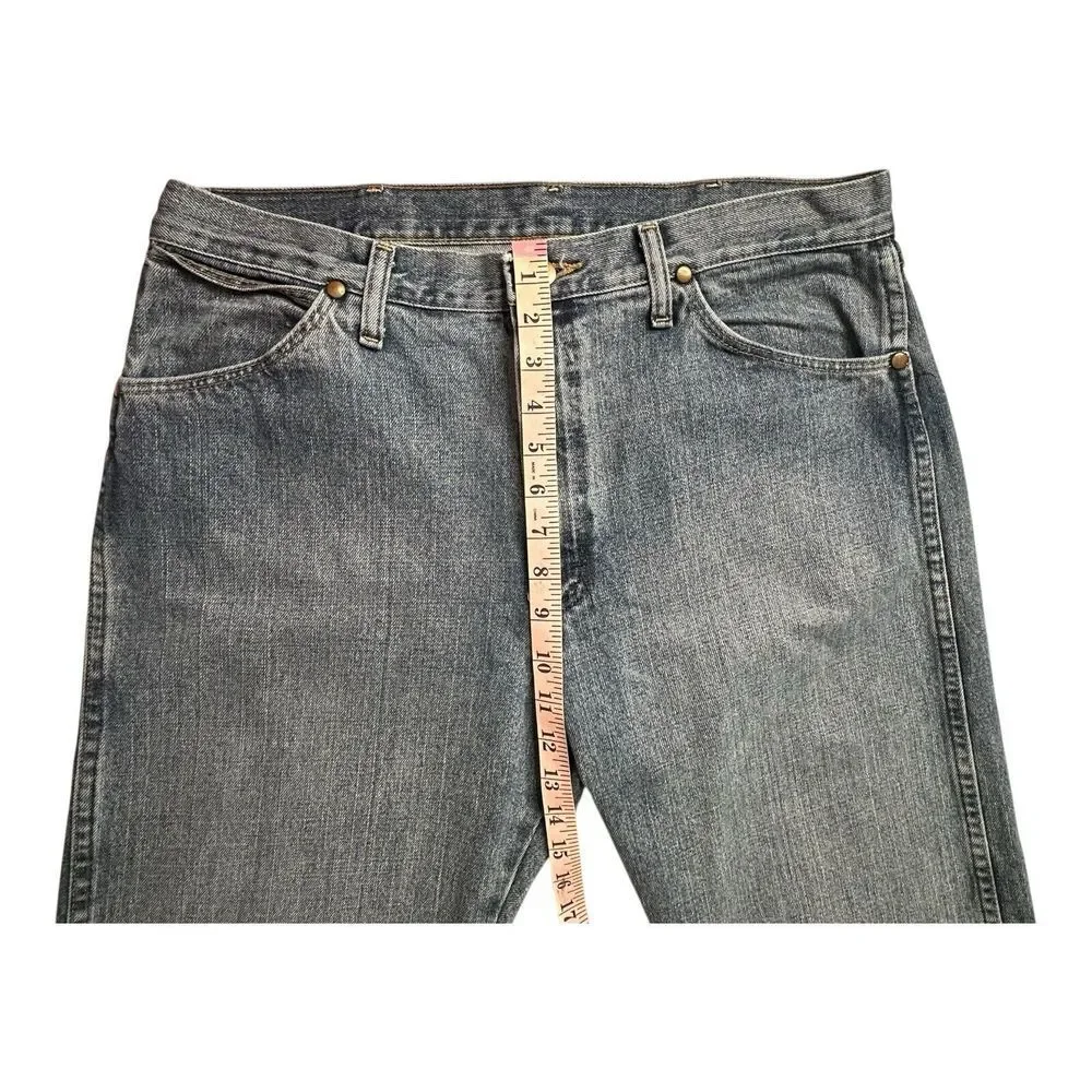 Vintage Wrangler Denim Pants Men's Light Blue Size ‎ (34 X 32)